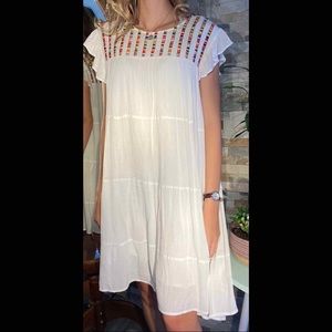 Studio West Apparel White flowy dress